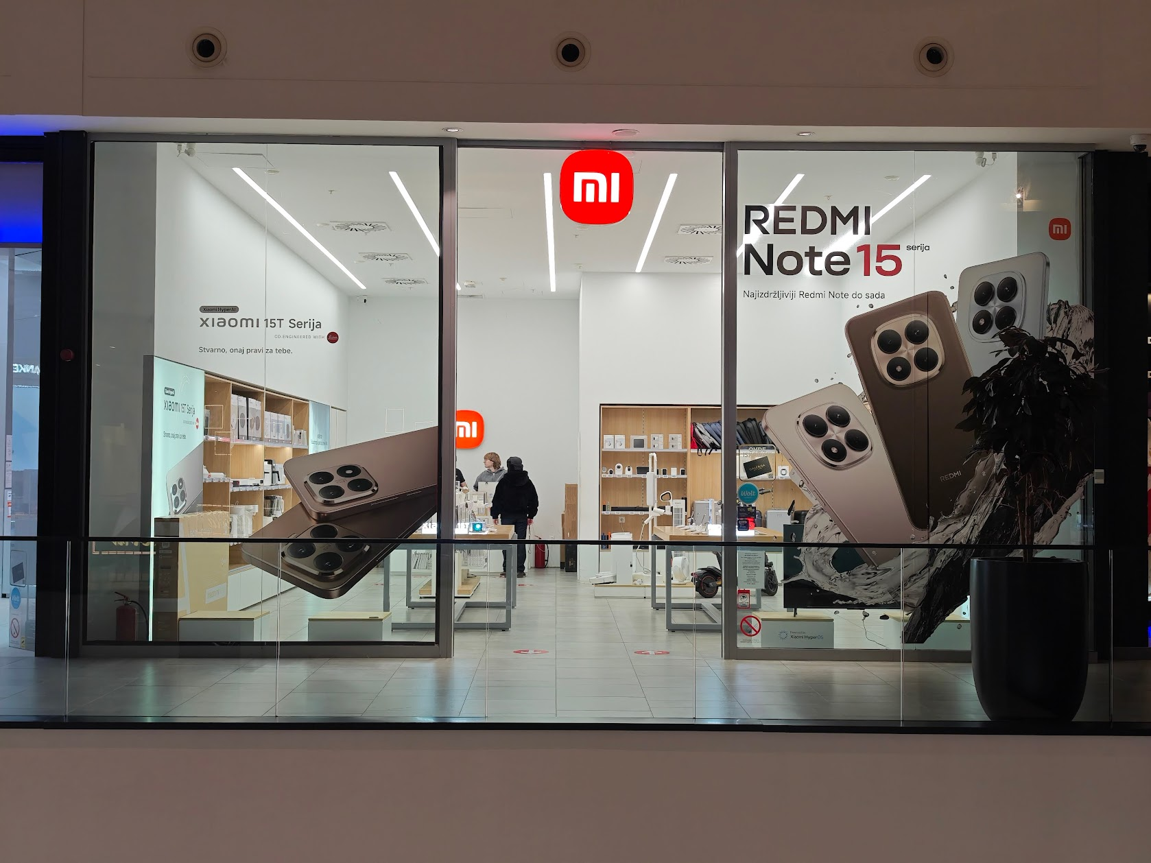 מבצעי פסח של שיאומי בישראל: עד 20% הנחה על שואבים רובוטיים, קורקינטים, מצלמות ואוזניות